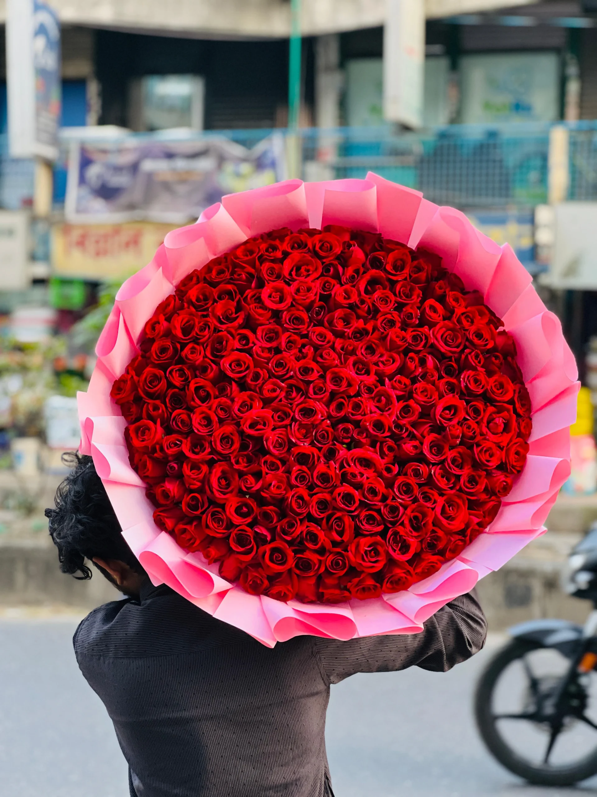 200 Red Rose Bouquet